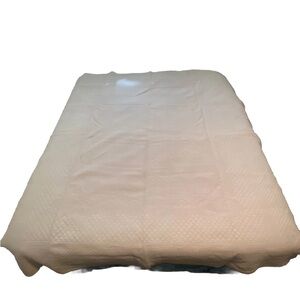 RH Restoration Hardware Grey Quilted Bed Coverlet Queen Medallion 100% Cotton